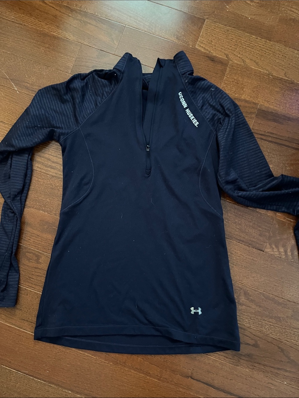Under Armour Women's Blue UConn huskies Long-Sleeve Quarter Zip Pullover